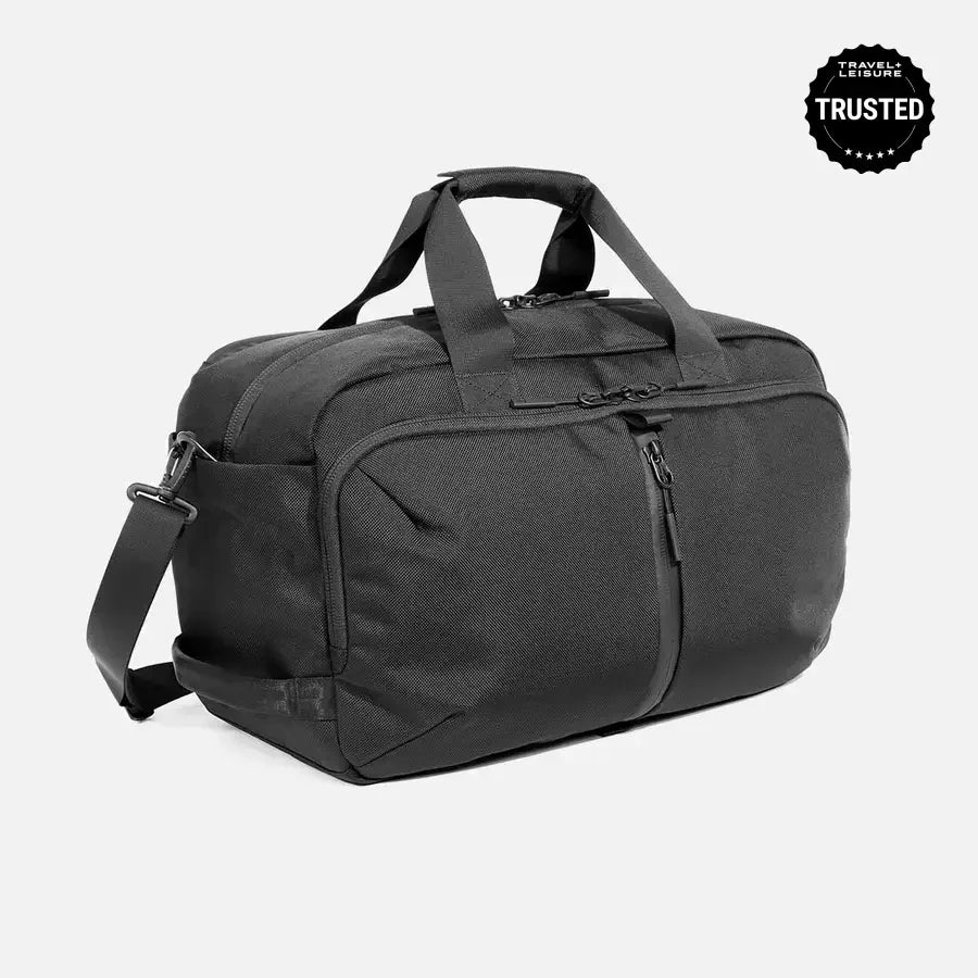 【ほぼ未使用】Aer Travel Weekender ブラック 正規品 Aer Travel Weekender- Black Ballistic Nylon – Guilty Party