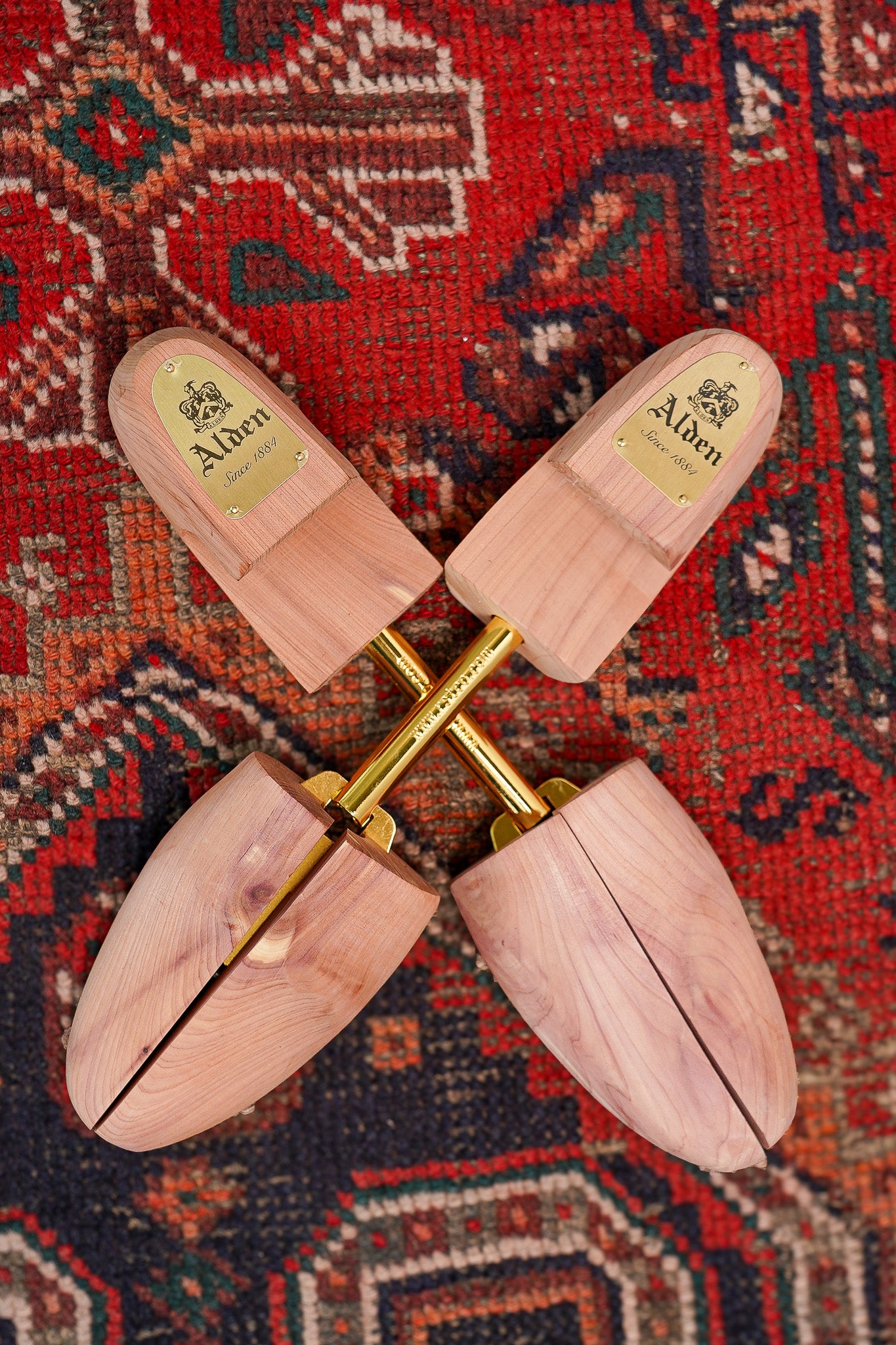 Alden Cedar Shoe Trees