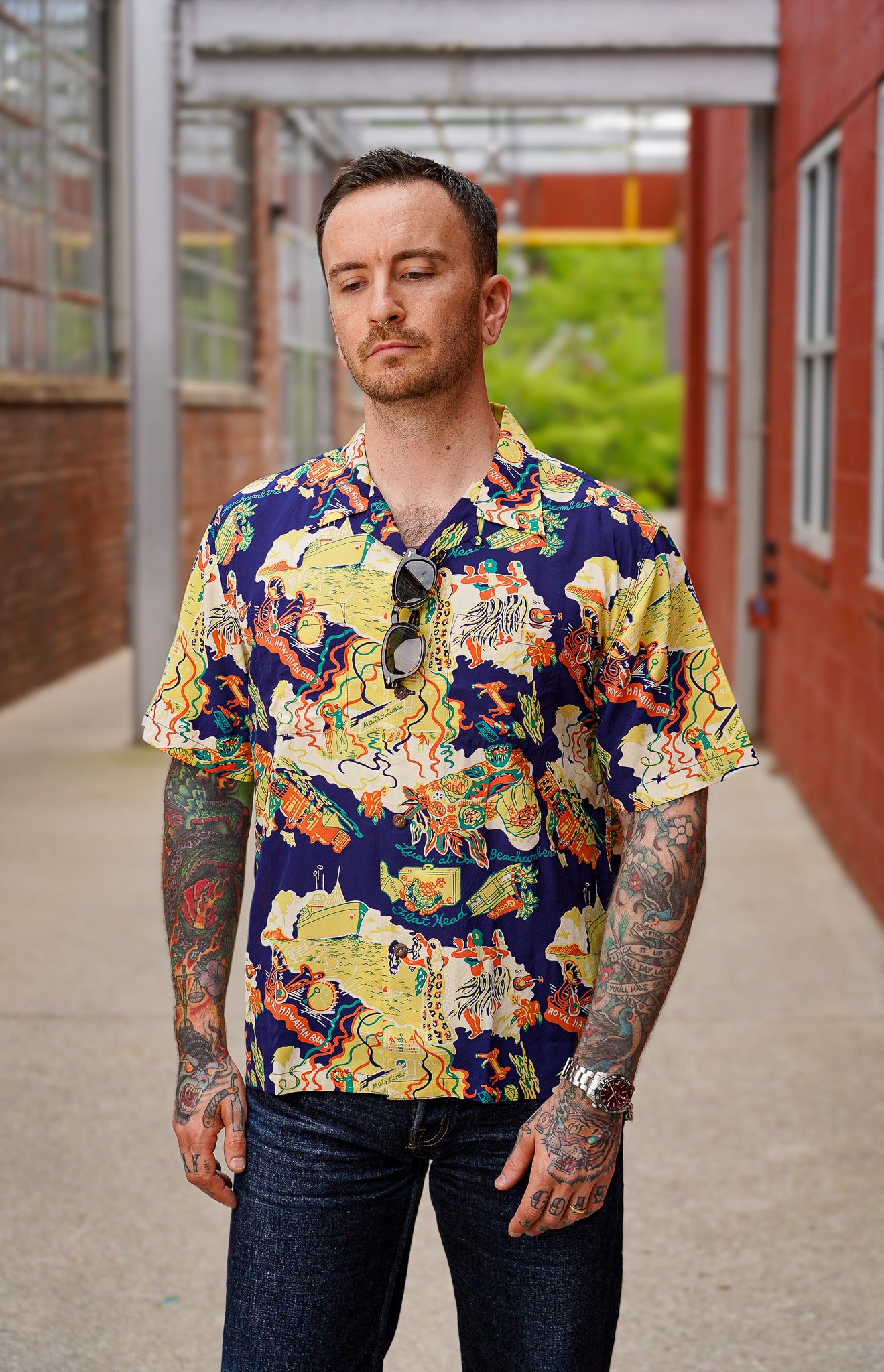 The Flat Head FN-SHO-010S Hawaiian Shirt Luxury Liner - Navy