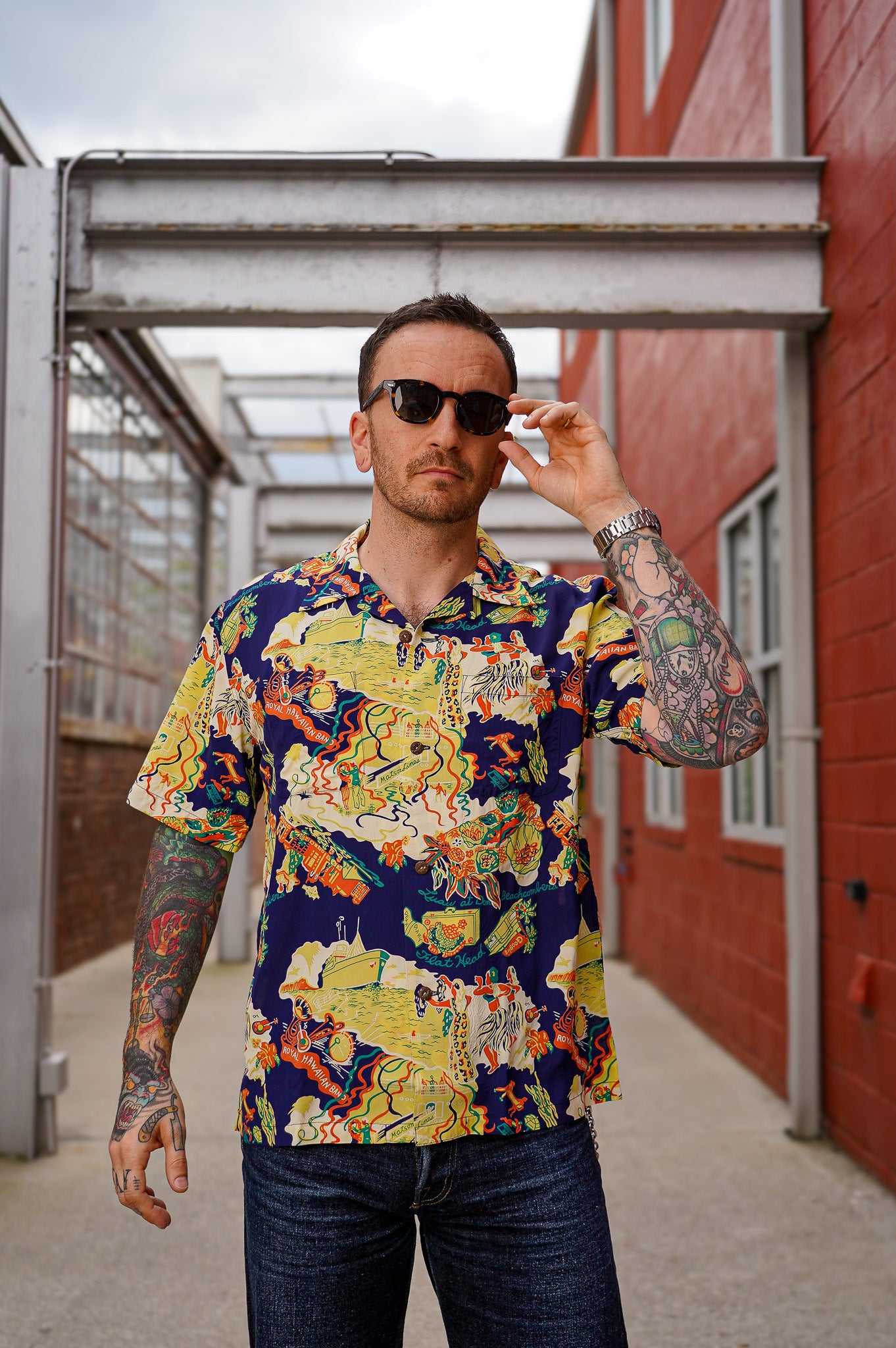 The Flat Head FN-SHO-010S Hawaiian Shirt Luxury Liner - Navy