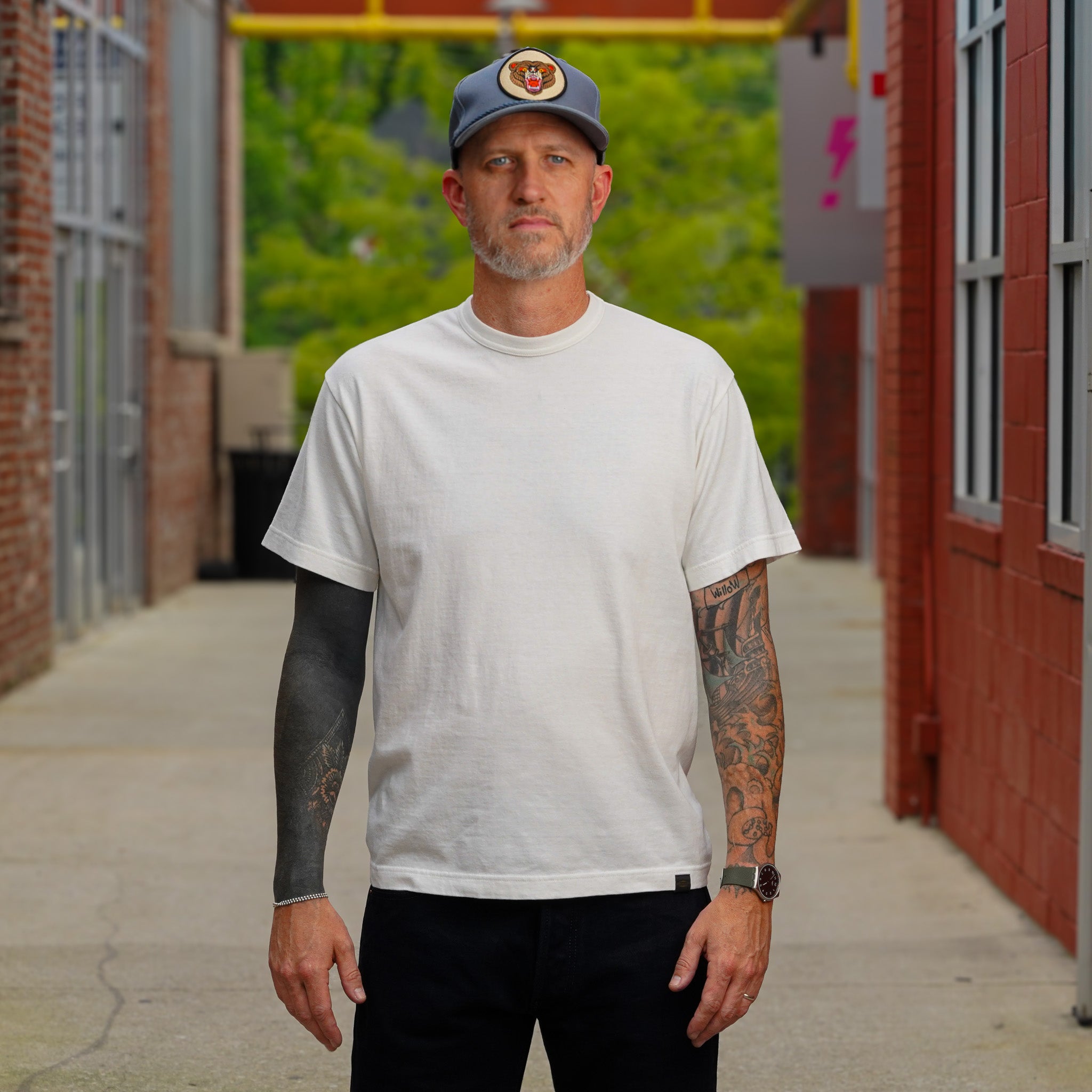 DSC02242.jpg?v=1782423736&