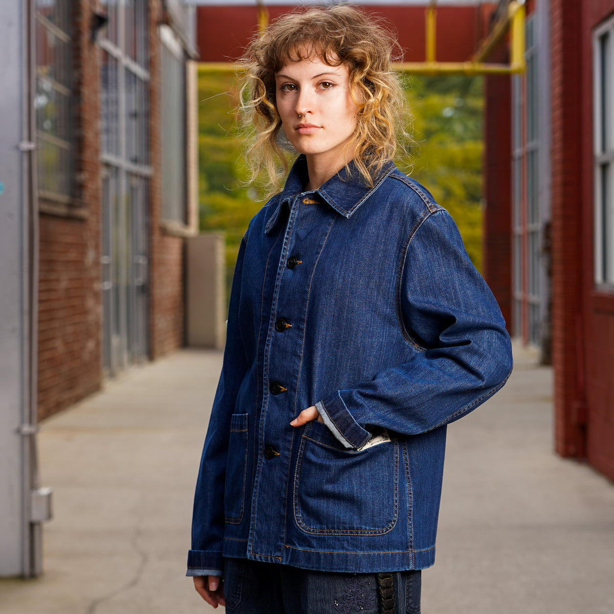 Merz b. Schwanen Cropped Worker's Denim Jacket - Indigo Mid Blue