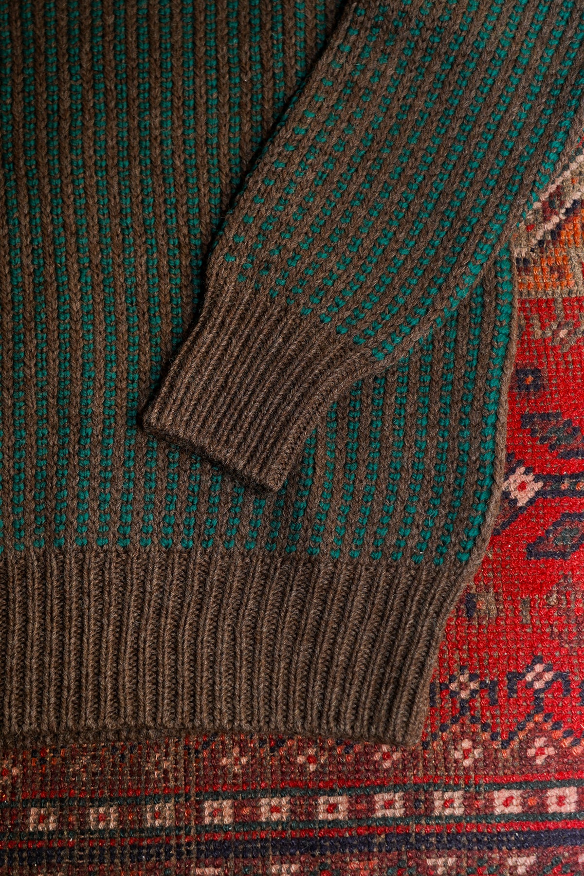 Wythe Two Tone Crewneck Sweater - Forest Green/Taupe