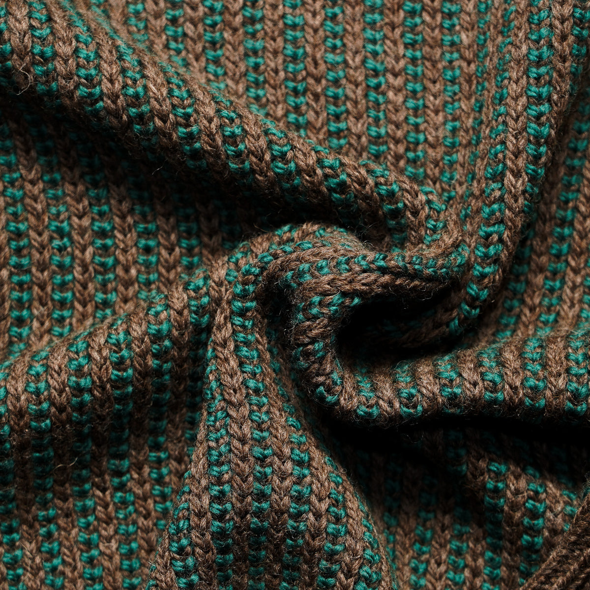 Wythe Two Tone Crewneck Sweater - Forest Green/Taupe