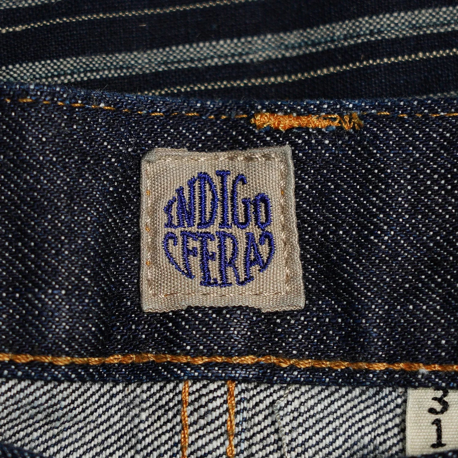 Indigofera Buck Tapered Fit - 18oz Shiroyama Rinsed Denim