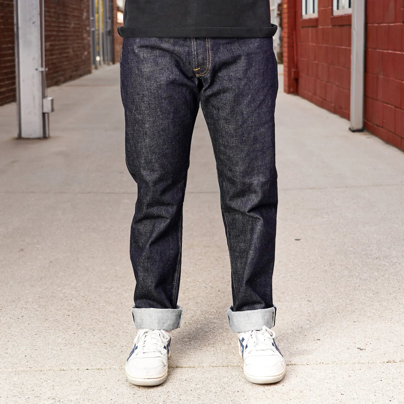 Indigofera Buck Tapered Fit - 18oz Shiroyama Rinsed Denim
