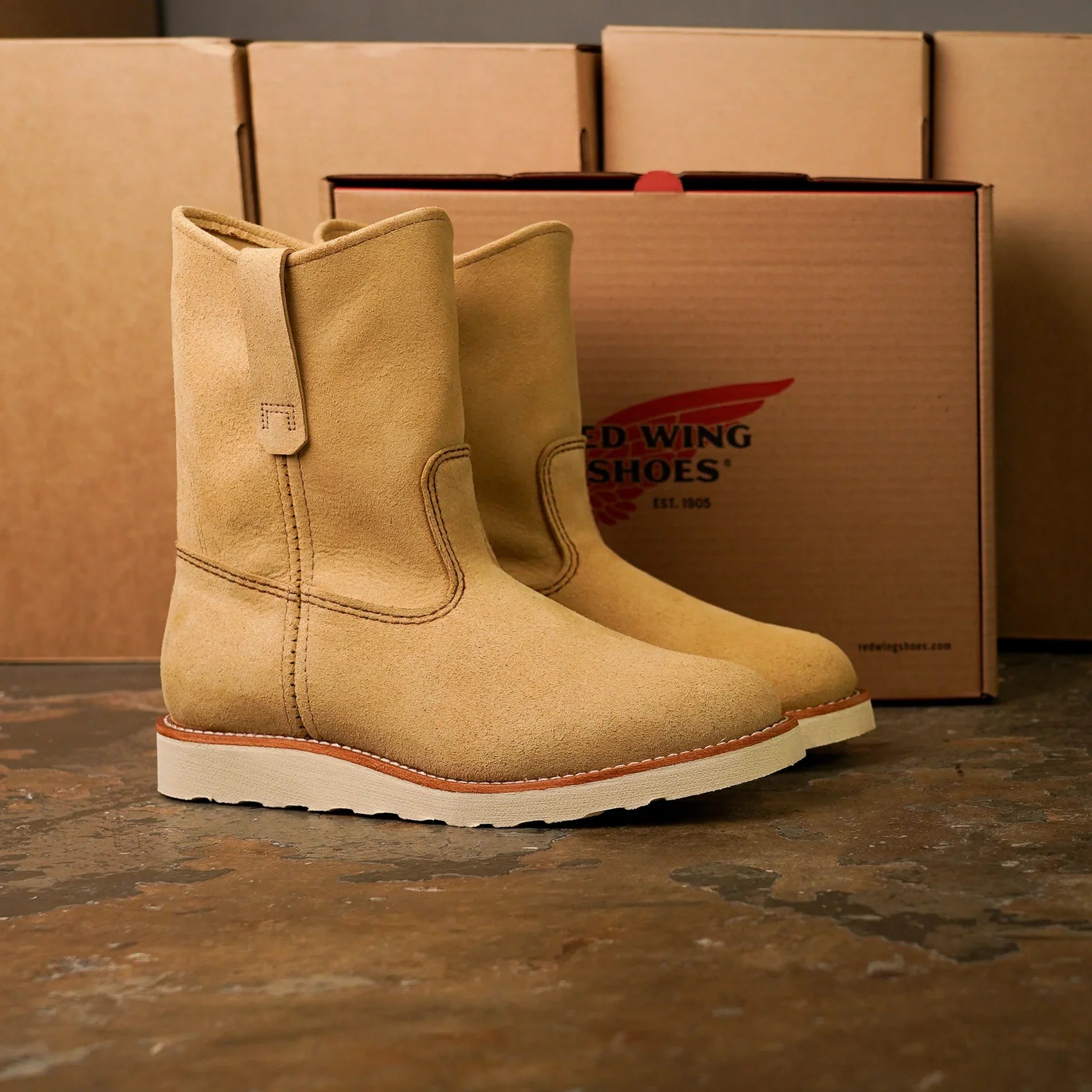 Red Wing 8168 Pecos - Hawthorne Abelline Traction Tread