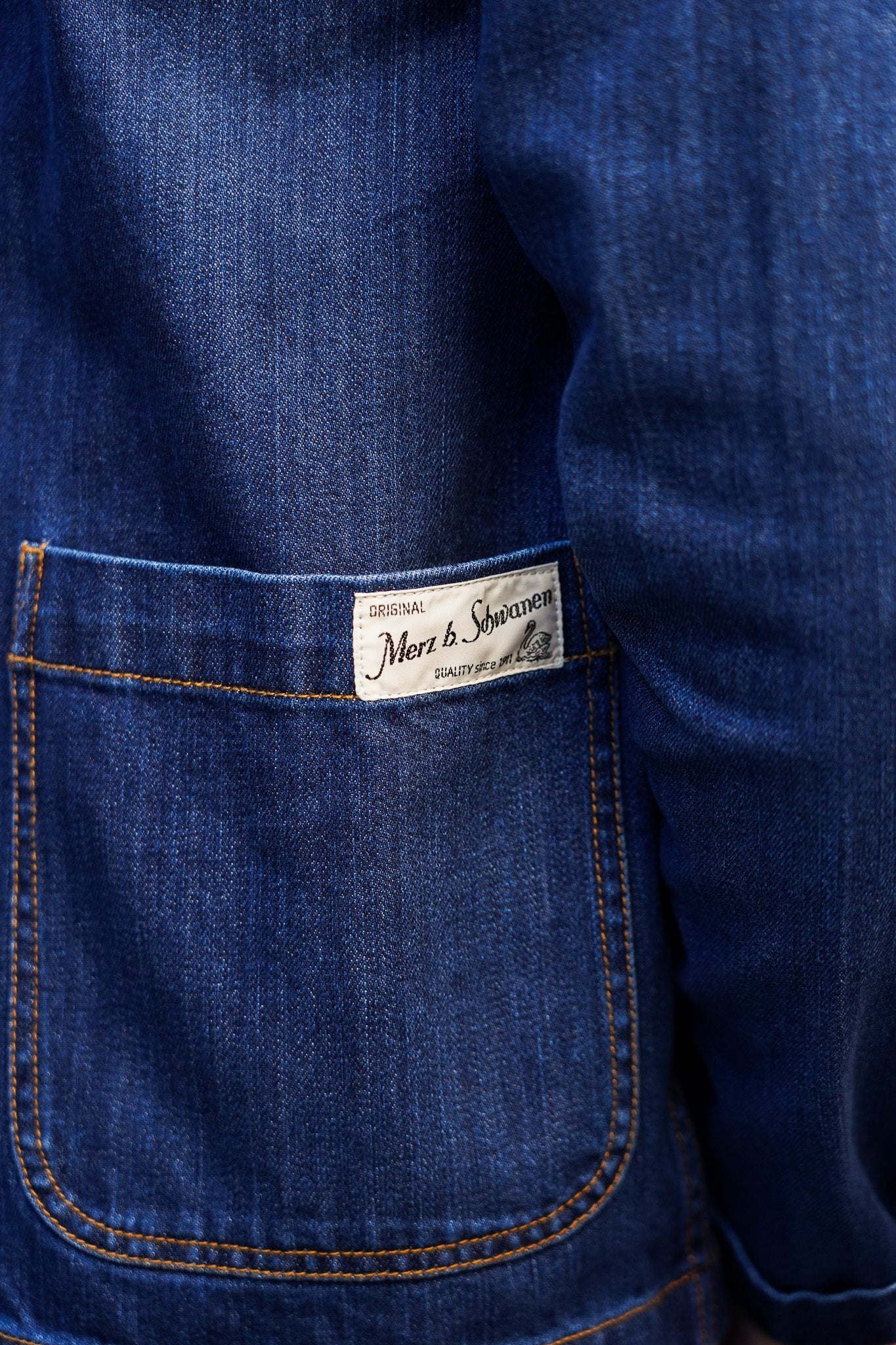Merz b. Schwanen Cropped Worker's Denim Jacket - Indigo Mid Blue