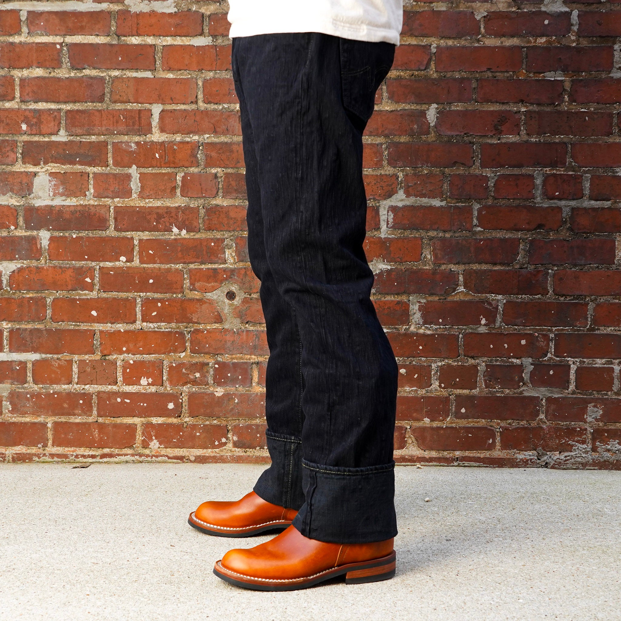 Iron Heart IH-634S-SLBod 16oz Slubby Selvedge Denim Straight Cut Jeans - Indigo Overdyed Black