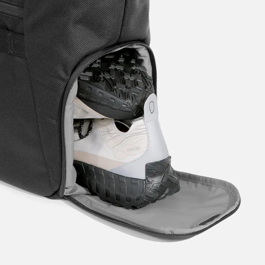Aer Gym Tote 2 - Black Ballistic Nylon