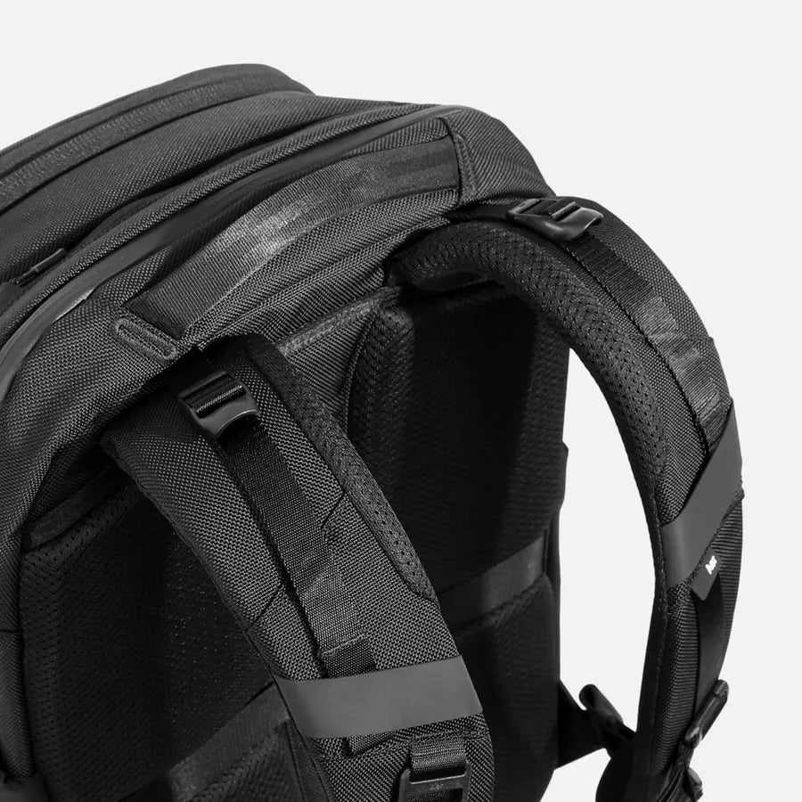 AER Travel Pack 4 28L Ballistic Nylon - Black