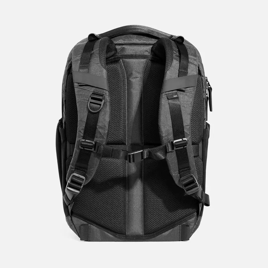 cdn/shop/files/AER28070_4_trave