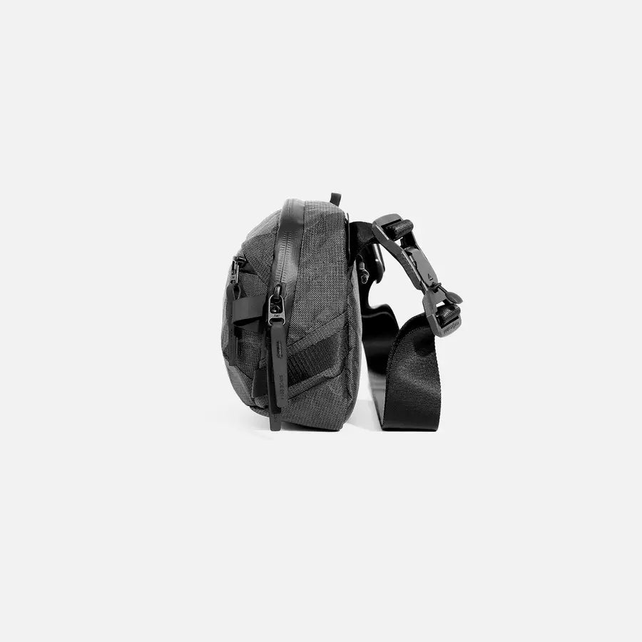 Aer Day Sling 4 Ultra - Black
