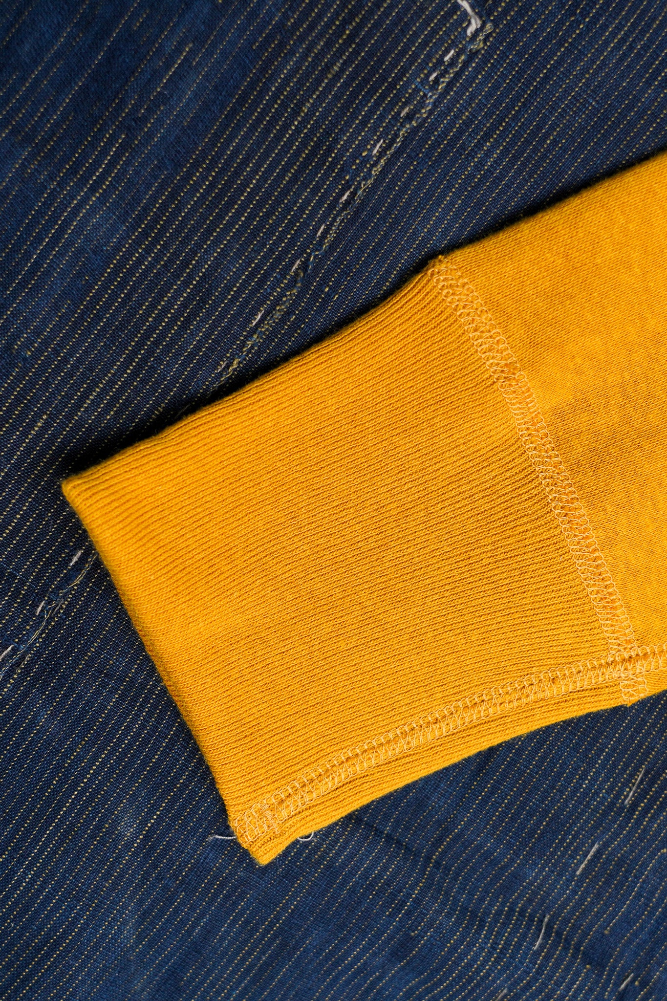 Denime Lot 262 - Four Needle Raglan Hoodie - Yellow