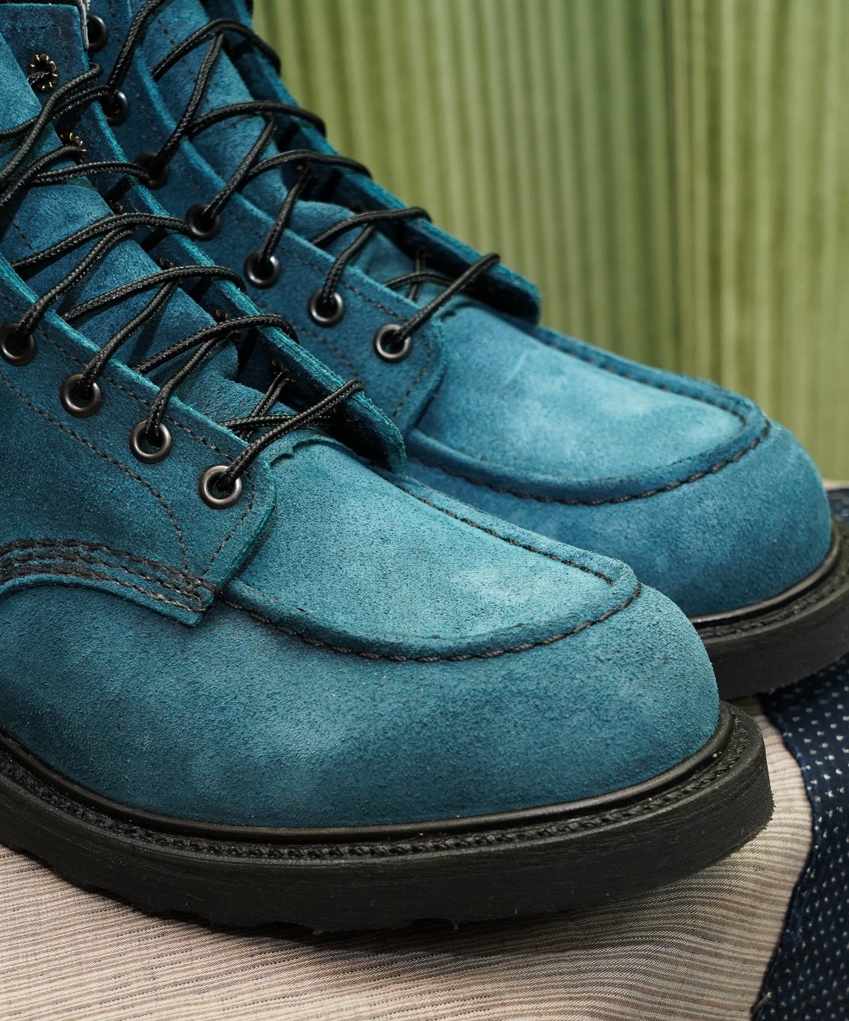 Red Wing 8809 - 6in Classic Moc Toe - Tidal Muleskinner