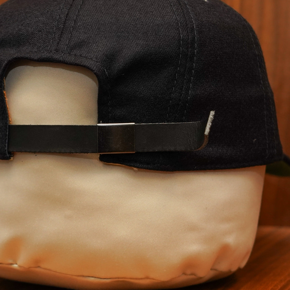 Poten Cashmere Blend Cap - Black