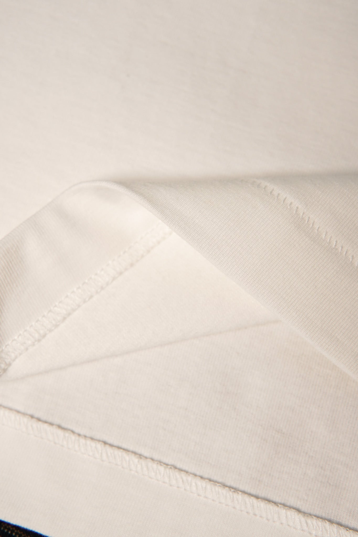 Merz b. Schwanen 214 Loopwheeled Relaxed Crew Neck T-Shirt - White