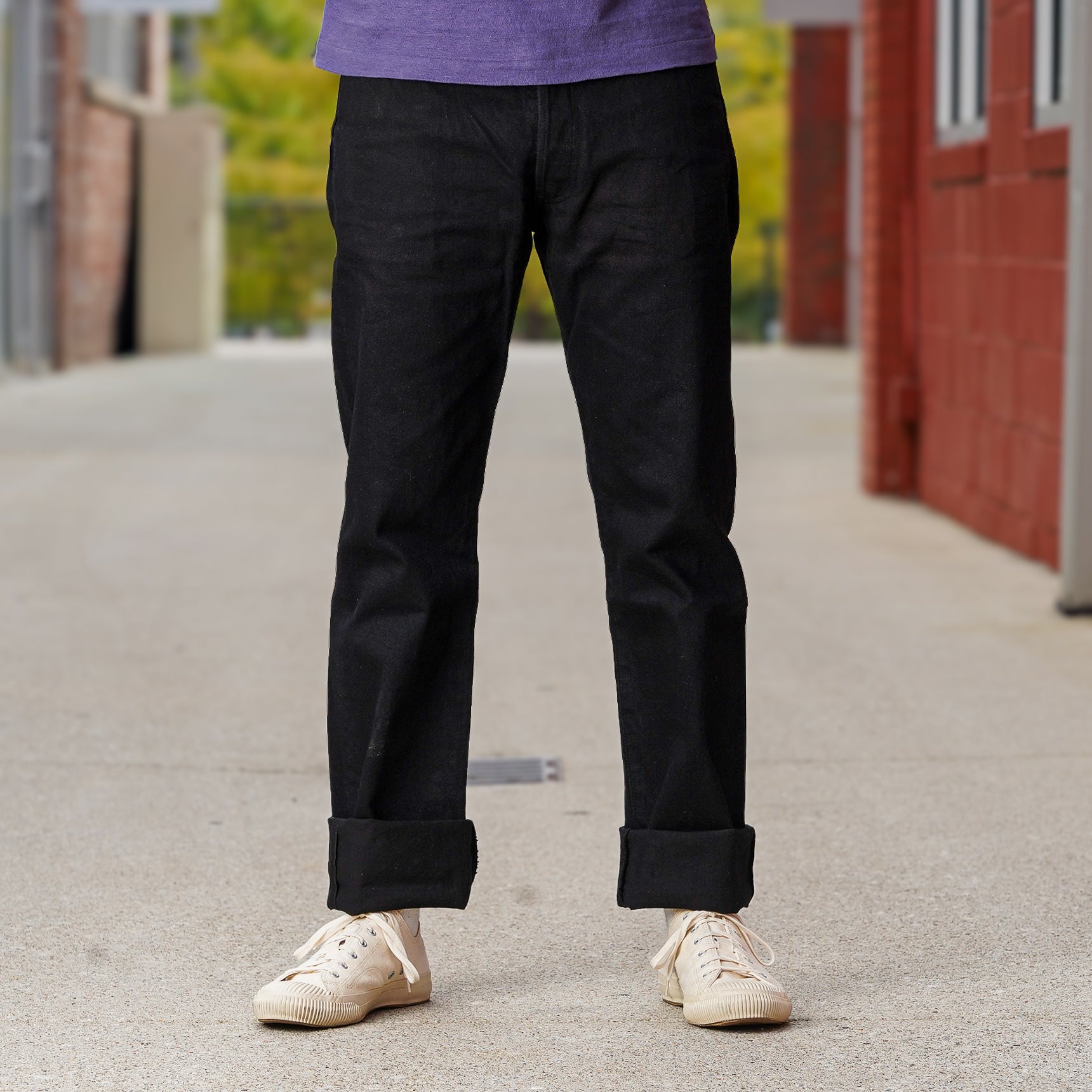 Studio D'Artisan 1899 Kyoto Black Montsuki Dyed Indigo Jeans Tapered Fit - One Washed