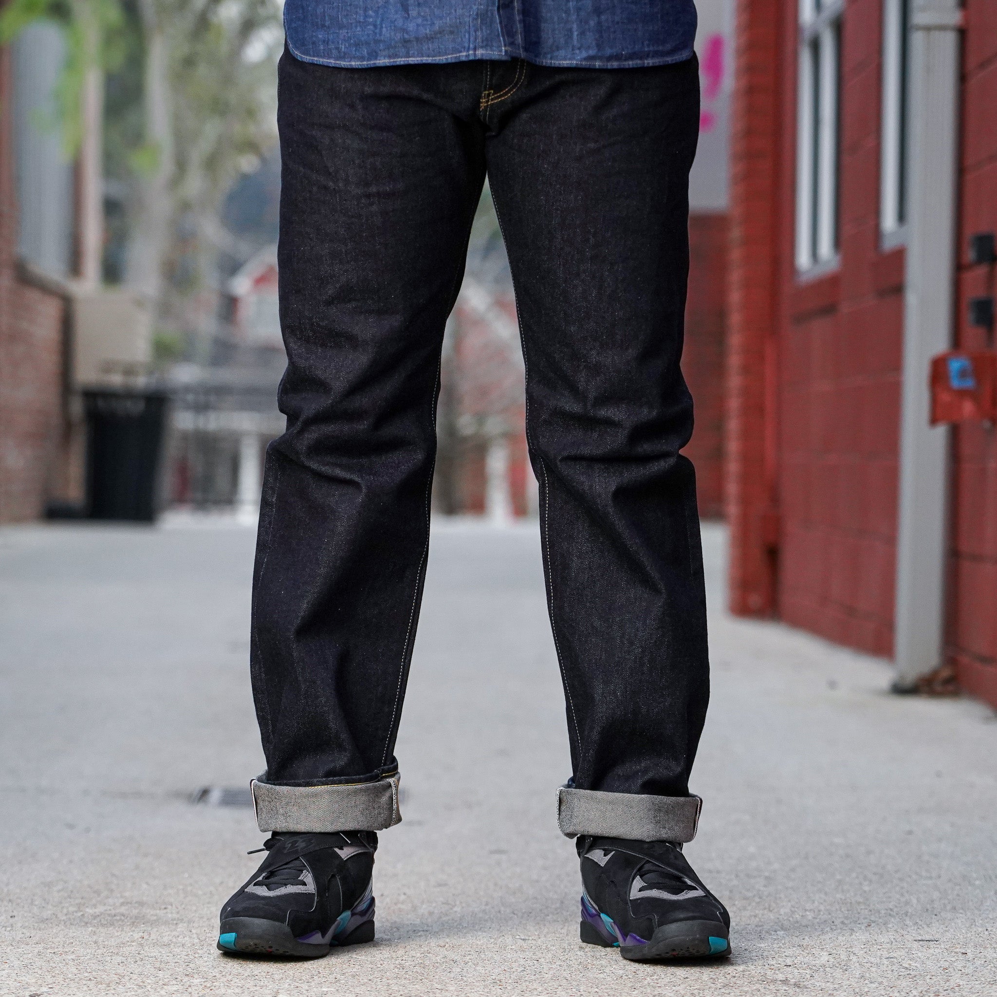 Iron Heart IH-1955S-142 14oz Selvedge Denim "1955" Vintage Tapered Cut Jeans - Indigo