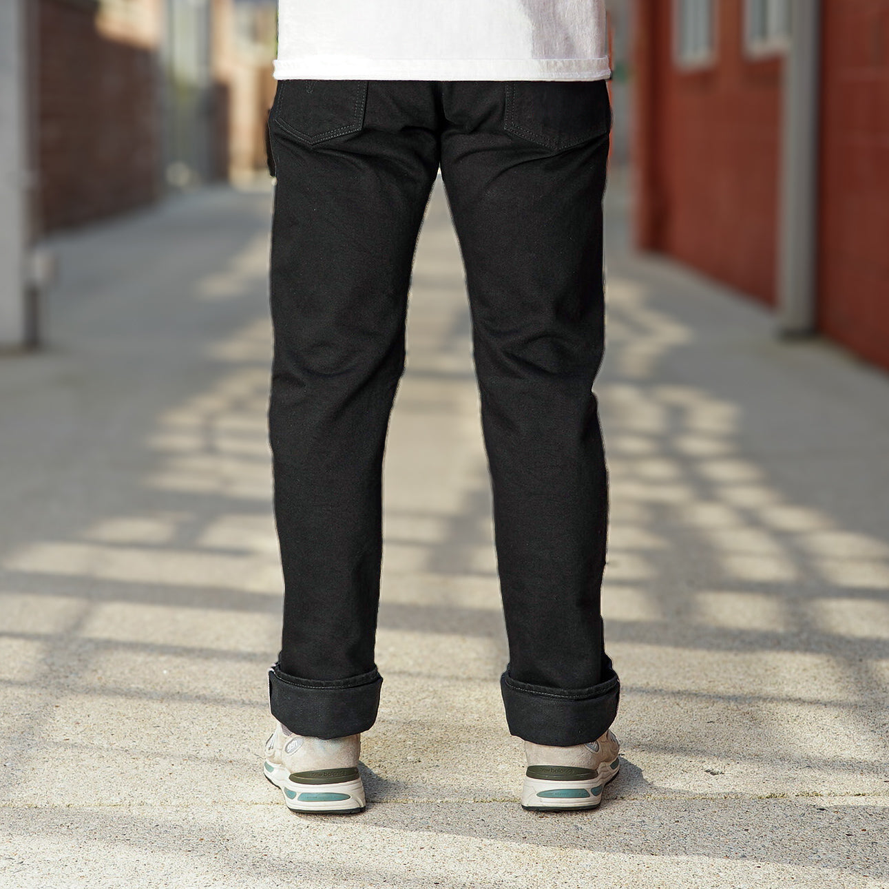 Iron Heart IH-634S-142bb 14oz Selvedge Denim Straight Cut Jeans - Black/Black